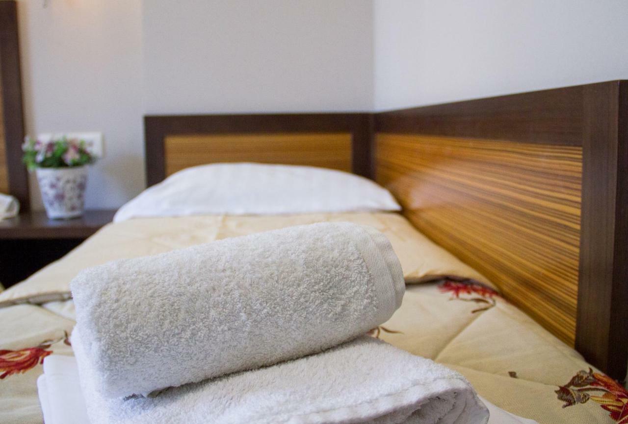 Hotel Rodon Paralía Dış mekan fotoğraf