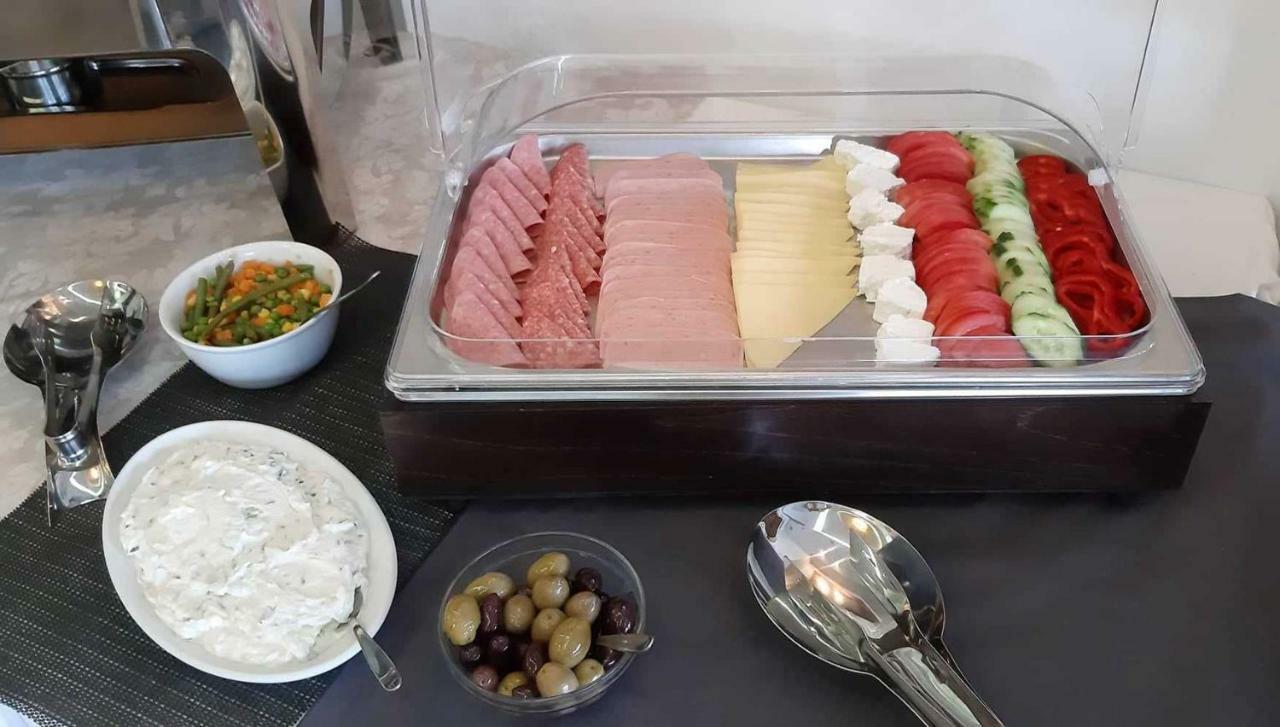 Hotel Rodon Paralía Dış mekan fotoğraf